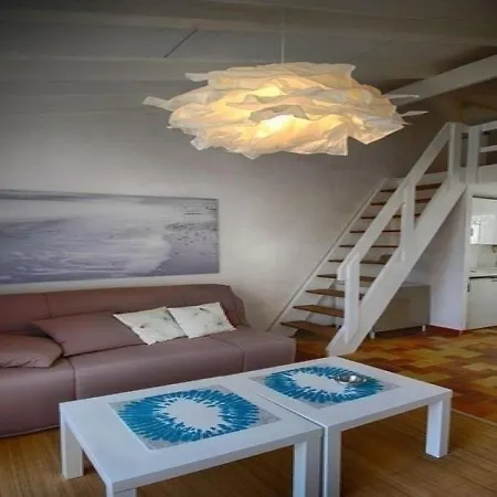 Location Lumio, 1 Piece, 2 Personnes * Lumio (Corsica)