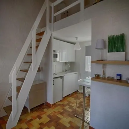 Location Lumio, 1 Piece, 2 Personnes Appartement